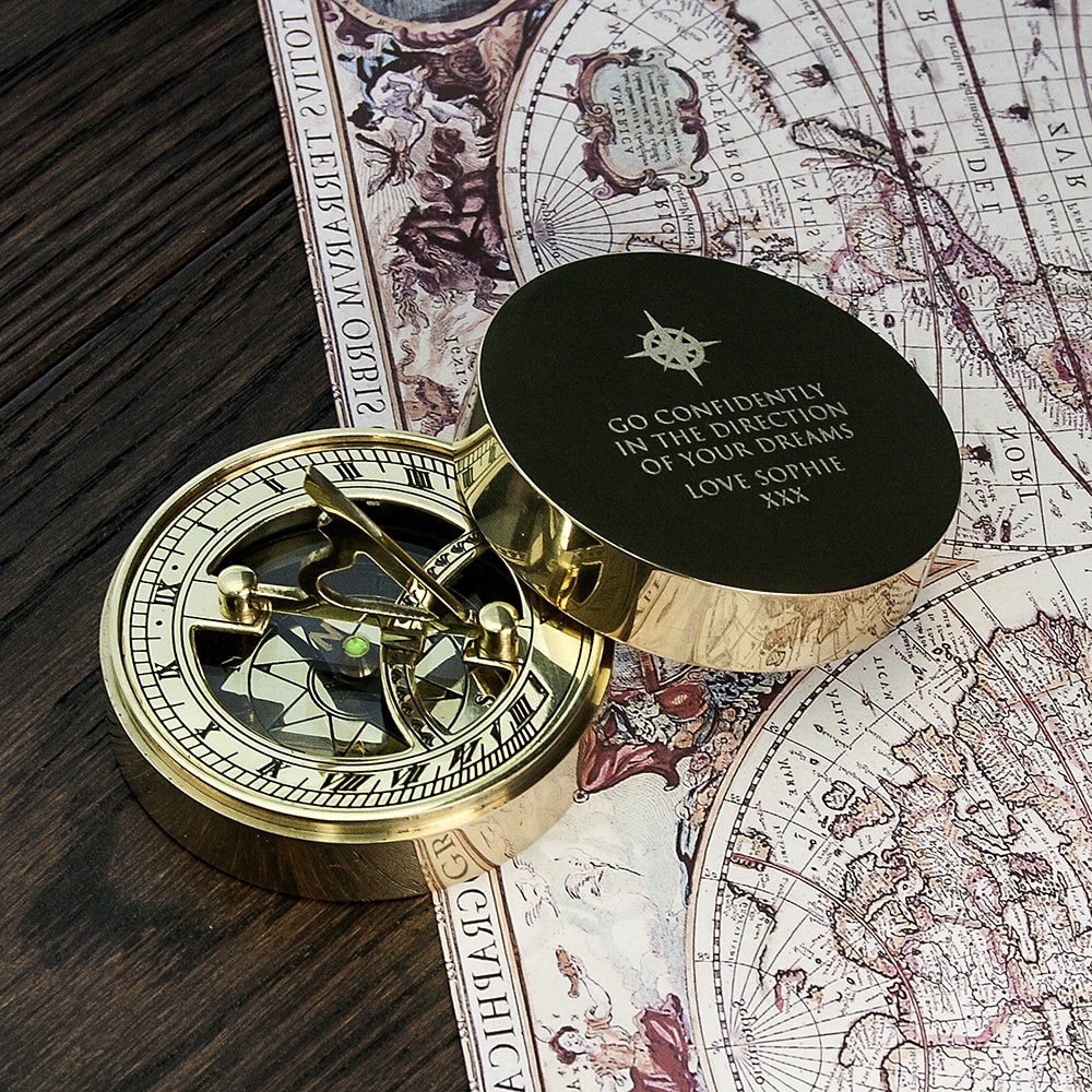 Iconic-Adventurer's-Sundial-Compass